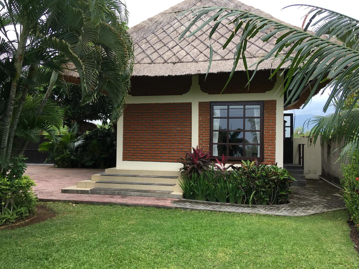 Villa Pelangi Bali Seririt  Esterno foto