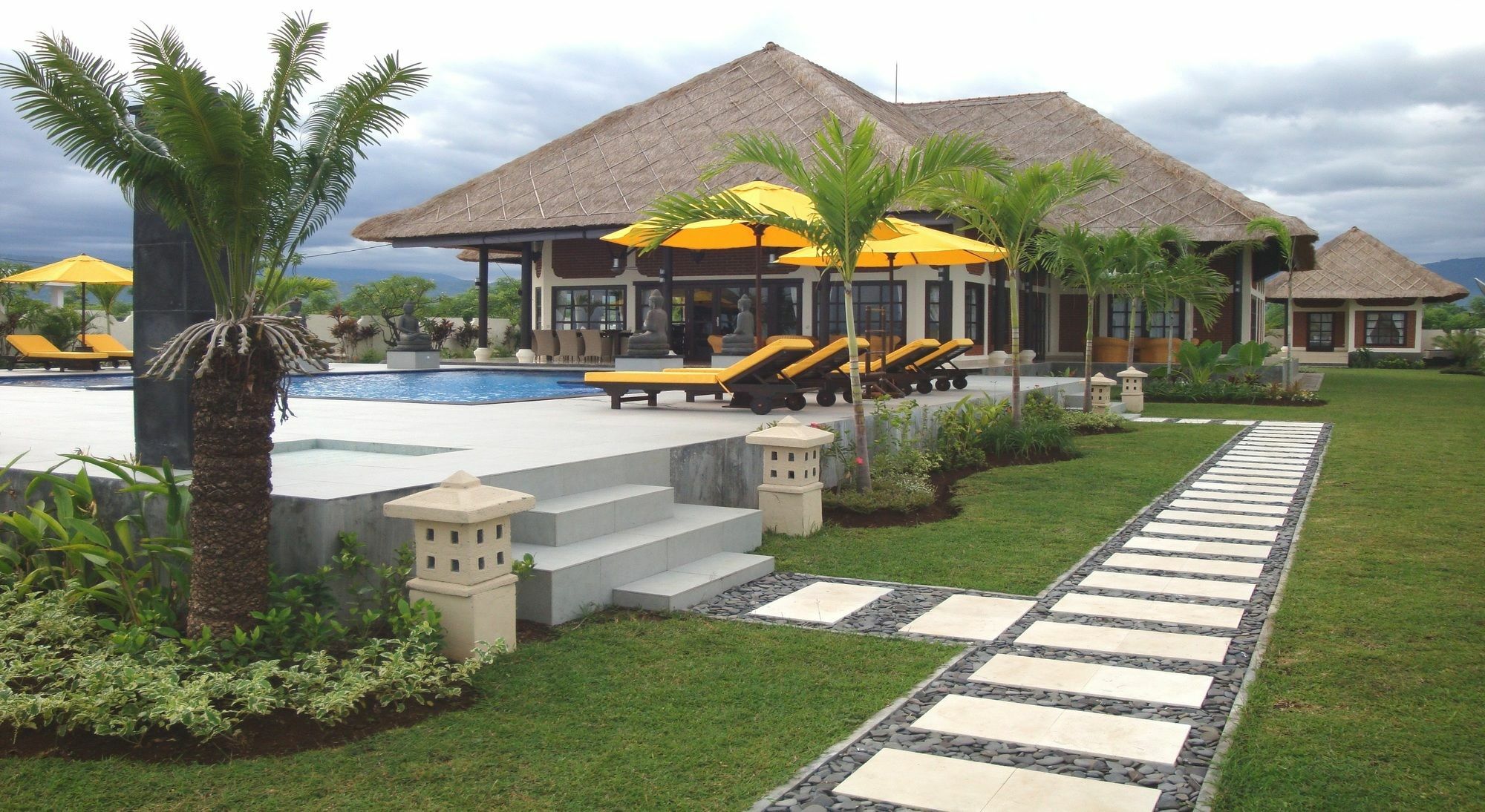 Villa Pelangi Bali Seririt  Esterno foto